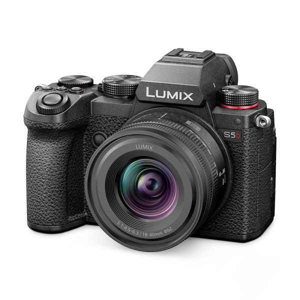 Panasonic Lumix S5D Body with Lumix S 18-40mm F4.5-6.3 lens Discount