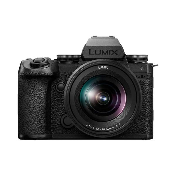 Panasonic Lumix DC-S5IIX Body with Lumix S 20-60mm F3.5-5.6 Supply